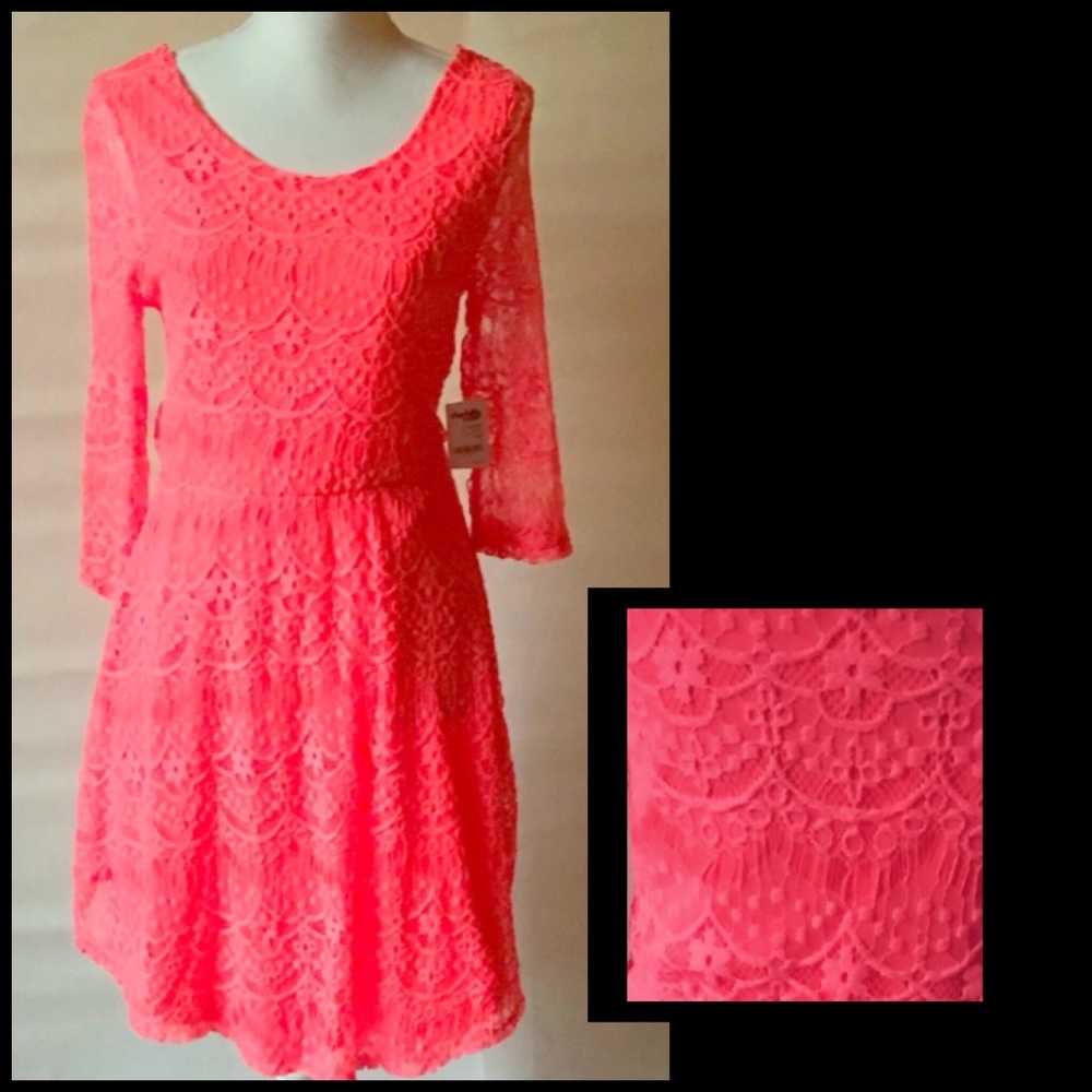 Coral lace dress, 3/4 sleeves (lined)